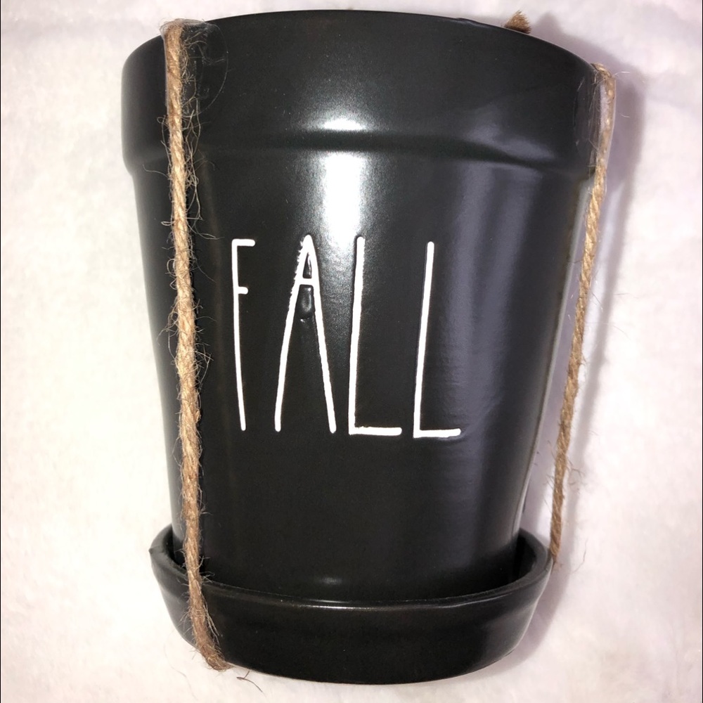 Rae Dunn Flower Pot